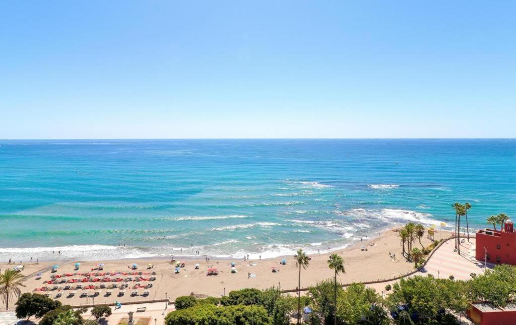 Appartment Totally Upgraded At Benal Beach Benalmadena Bagian luar foto