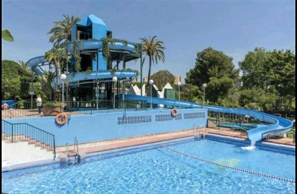 Appartment Totally Upgraded At Benal Beach Benalmadena Bagian luar foto